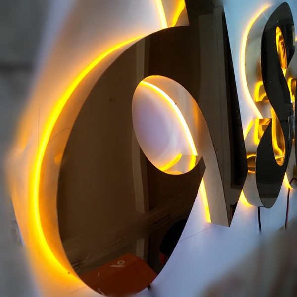 Custom Laser Cutting 3D Titanium LED Backlit Signage Stainless Steel Letter