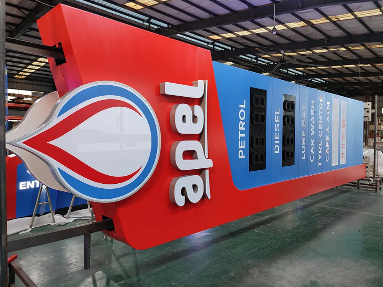 Large Shop outdoor brand led advertising boards pylon with logo letters