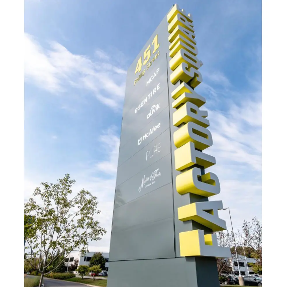 Aluminum outdoor hotel and shopping mall wayfinding outside map guide signs pylo